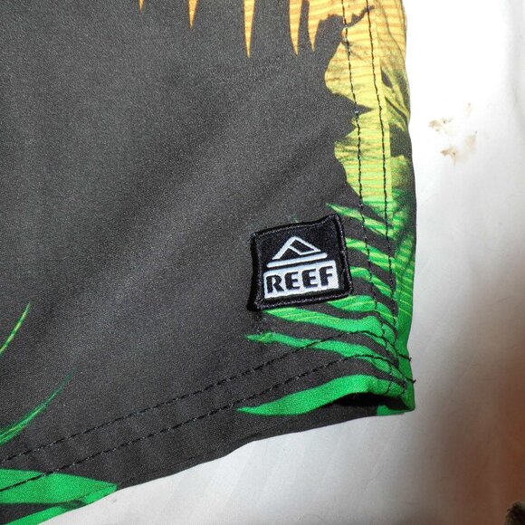 REEF BOARD‎ SHORTS - Picture 5 of 9